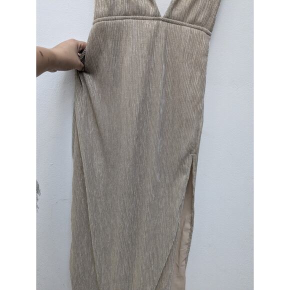 REVOLVE X SUPERDOWN Hailee High Slit Gold Slit Champagne Maxi Dress Size L NWT - Picture 6 of 13